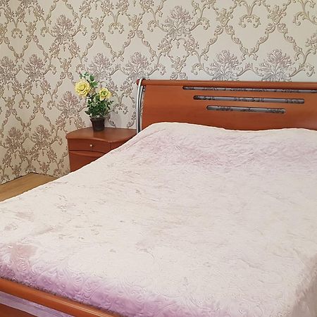 Люкс Апартаменты Центр Sukhumi Exteriör bild